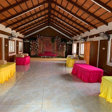 Love Green Resorts Palladam Exterior photo